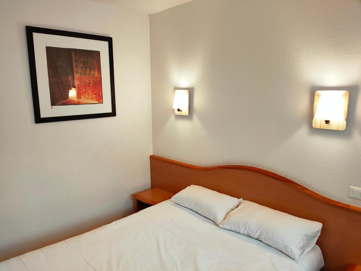 Brit Hotel Essentiel Cahors Nord Екстериор снимка