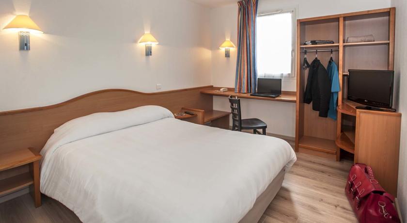 Brit Hotel Essentiel Cahors Nord Стая снимка