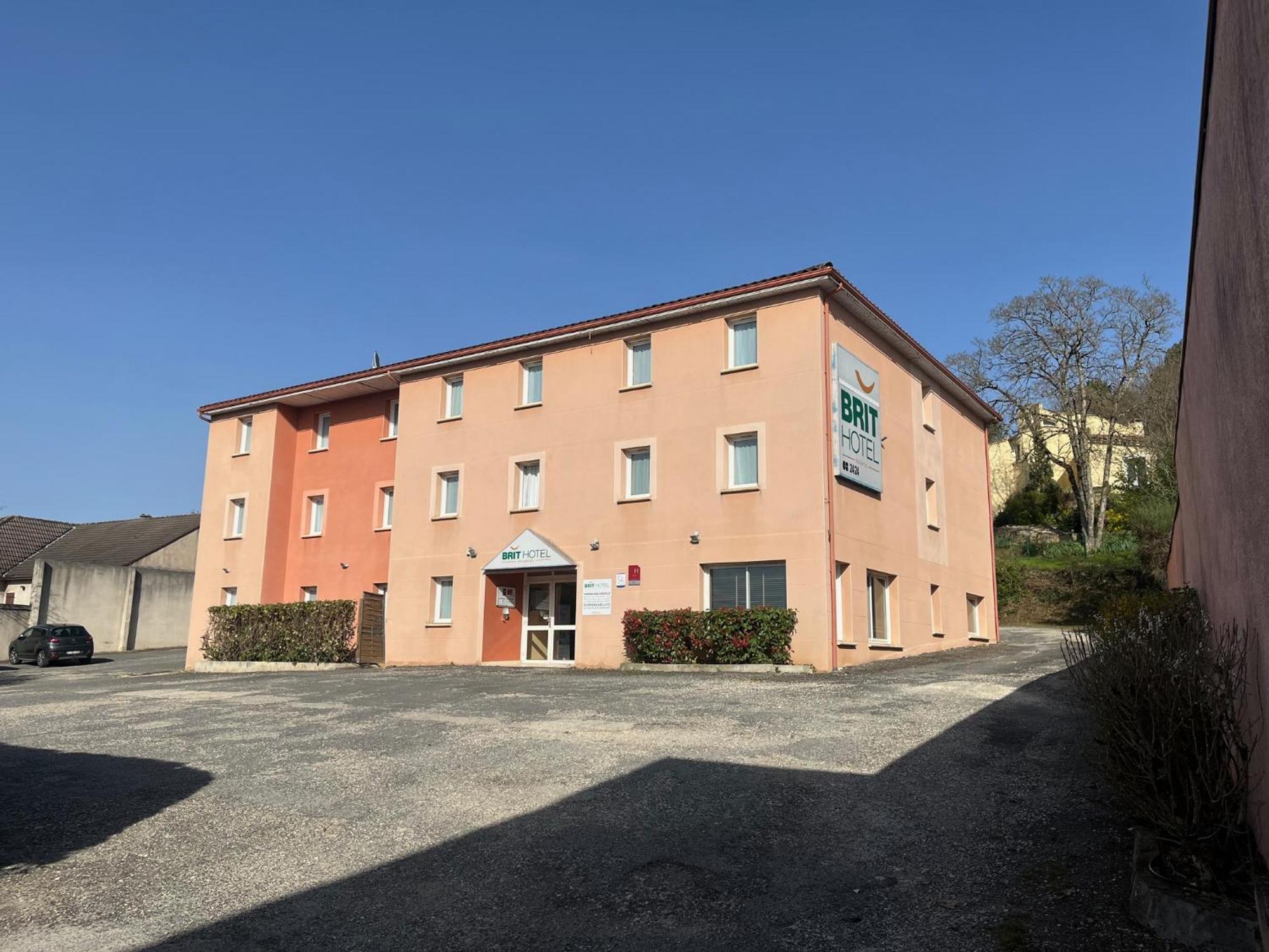 Brit Hotel Essentiel Cahors Nord Екстериор снимка